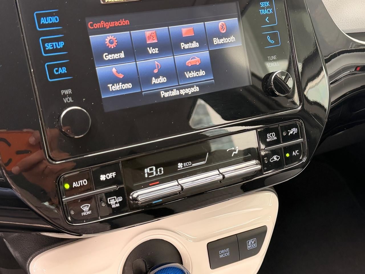 2016 Toyota PRIUS BASE CVT