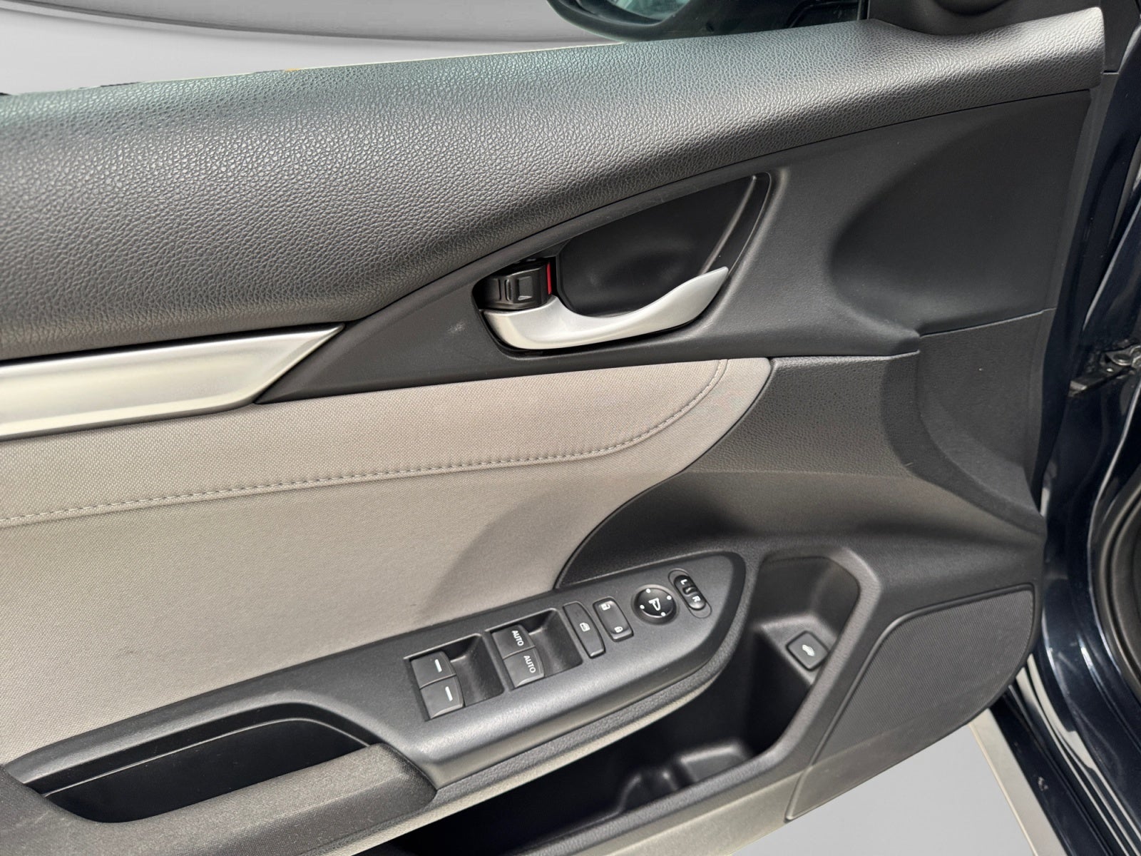 2017 Honda CIVIC TURBO