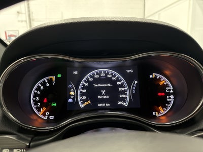 2021 Jeep GRAND CHEROKEE LIMITED LUJO V6