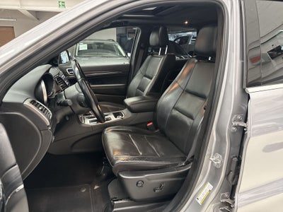 2021 Jeep GRAND CHEROKEE LIMITED LUJO V6
