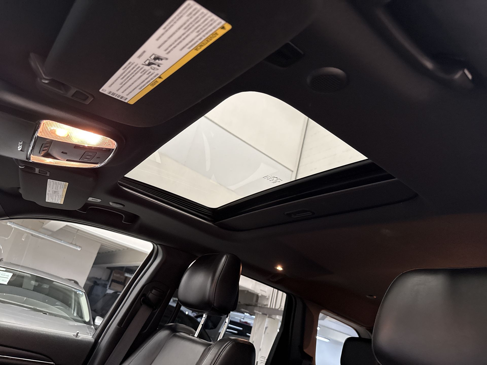 2021 Jeep GRAND CHEROKEE LIMITED LUJO V6