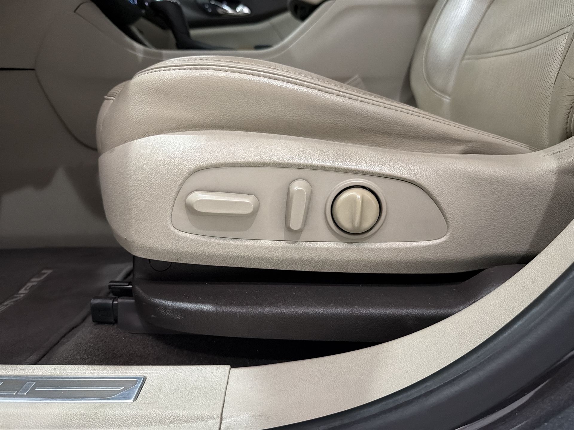 2018 GMC ACADIA DENALI E AWD