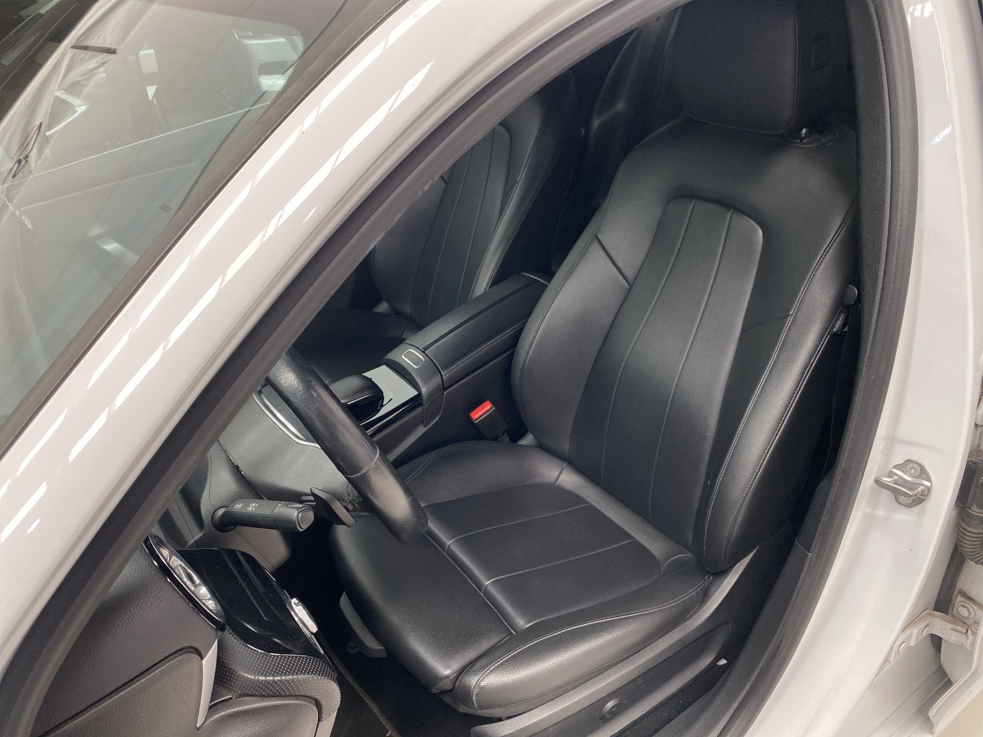 2020 Mercedes-Benz A200 URBAN A 200 PROGRESSIVE SEDÁN