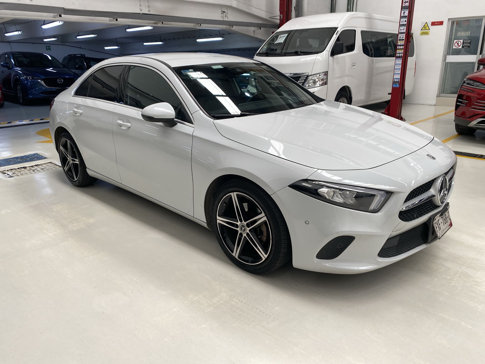 2020 Mercedes-Benz A200 URBAN A 200 PROGRESSIVE SEDÁN
