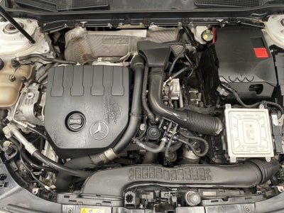 2020 Mercedes-Benz A200 URBAN A 200 PROGRESSIVE SEDÁN