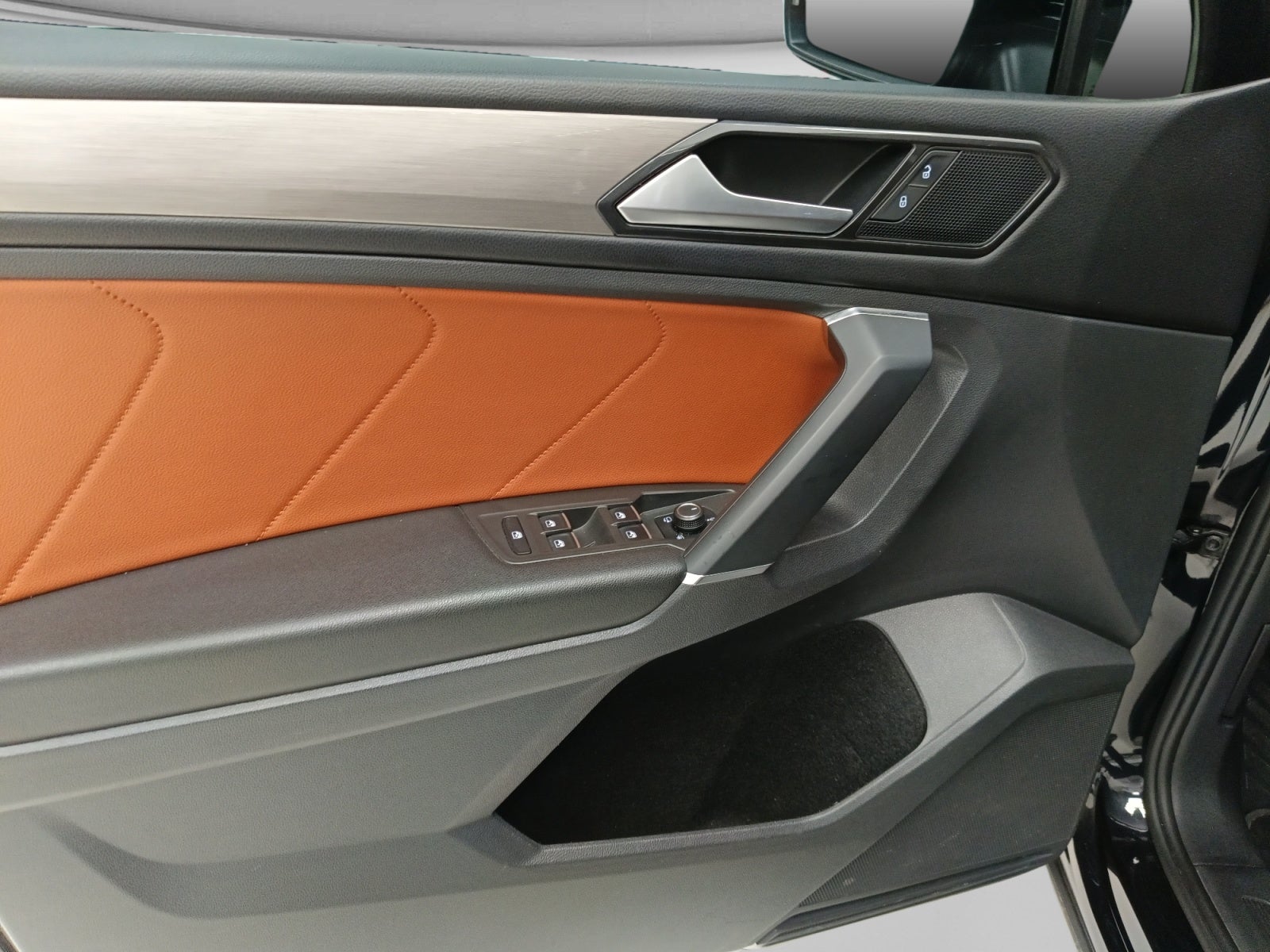 2018 Volkswagen TIGUAN COMFORTLINE