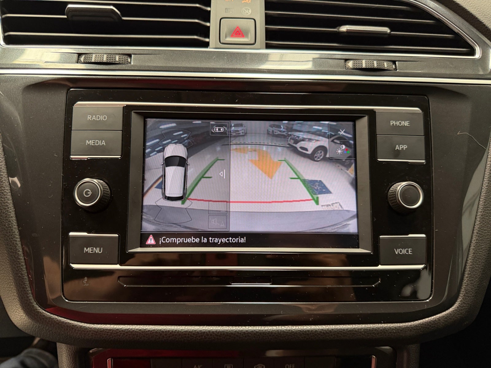 2022 Volkswagen TIGUAN TRENDLINE PLUS
