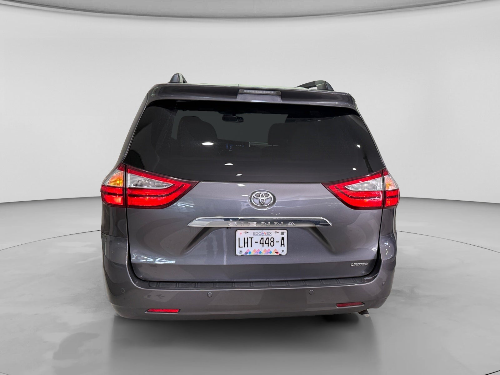 2017 Toyota SIENNA LIMITED