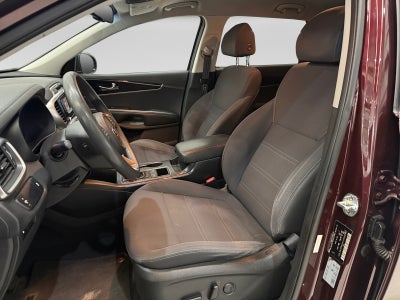 2018 Kia SORENTO LX 2.4 AT