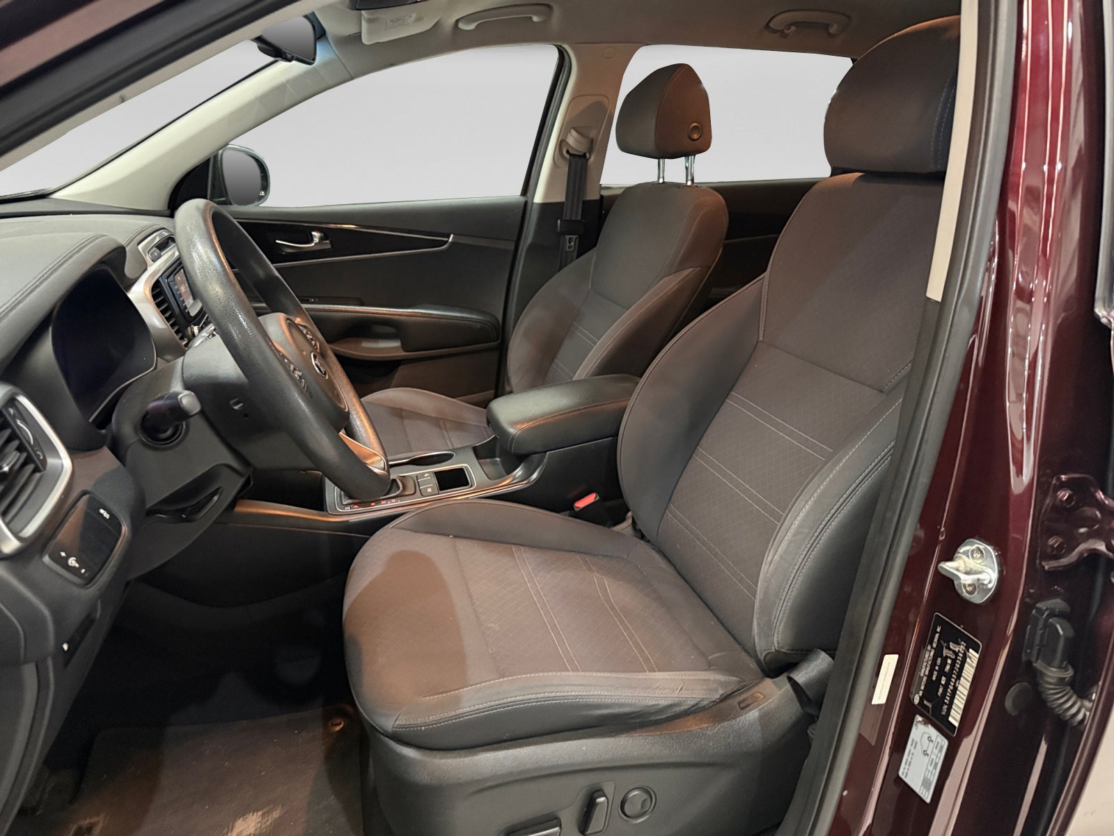 2018 Kia SORENTO LX 2.4 AT