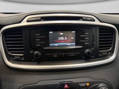 2018 Kia SORENTO LX 2.4 AT