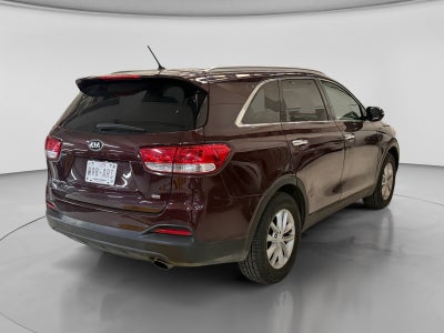2018 Kia SORENTO LX 2.4 AT