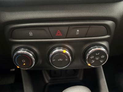 2023 Chevrolet TRACKER LS B