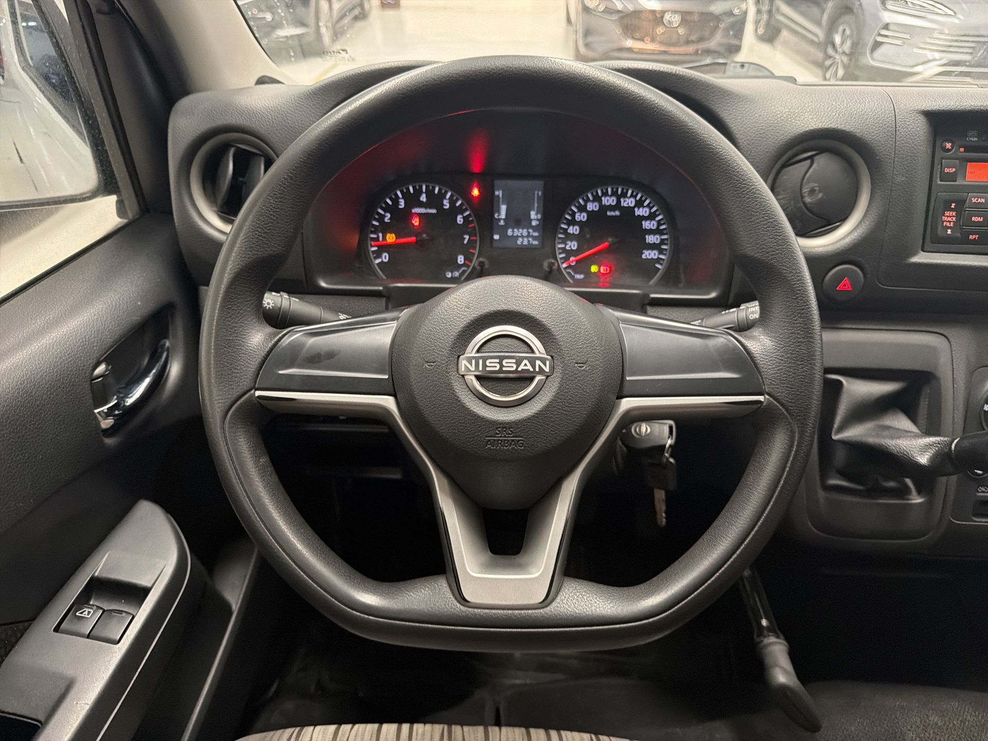 2023 Nissan URVAN 14 PASAJEROS AMPLIA AA 23