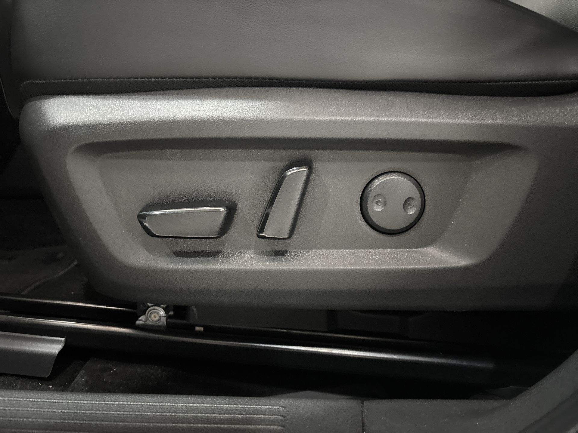 2024 Nissan X-TRAIL EXCLUSIVE E-POWER 2 ROW 24