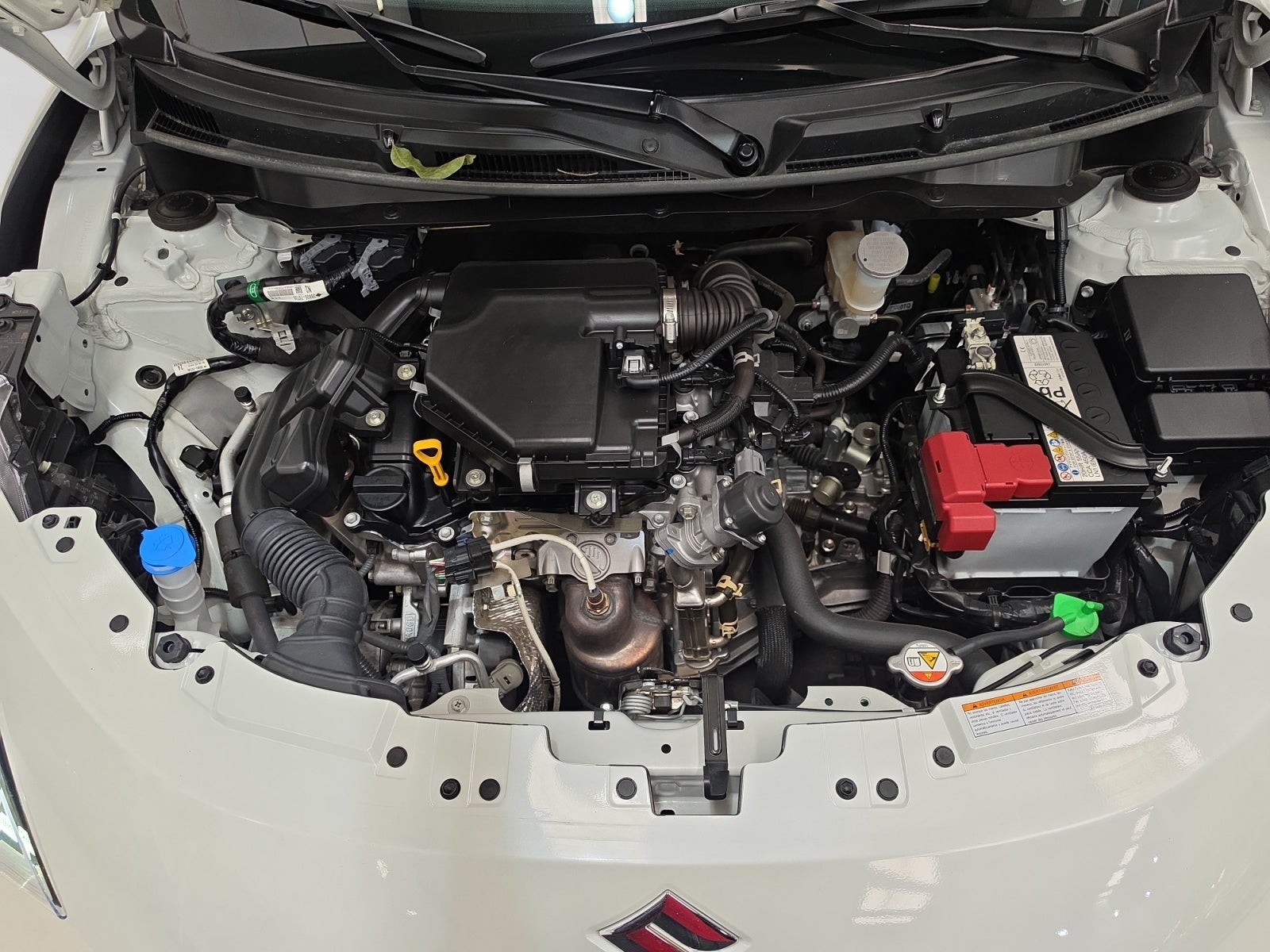 2026 SUZUKI SWIFT BOOSTERGREEN GLS MANUAL