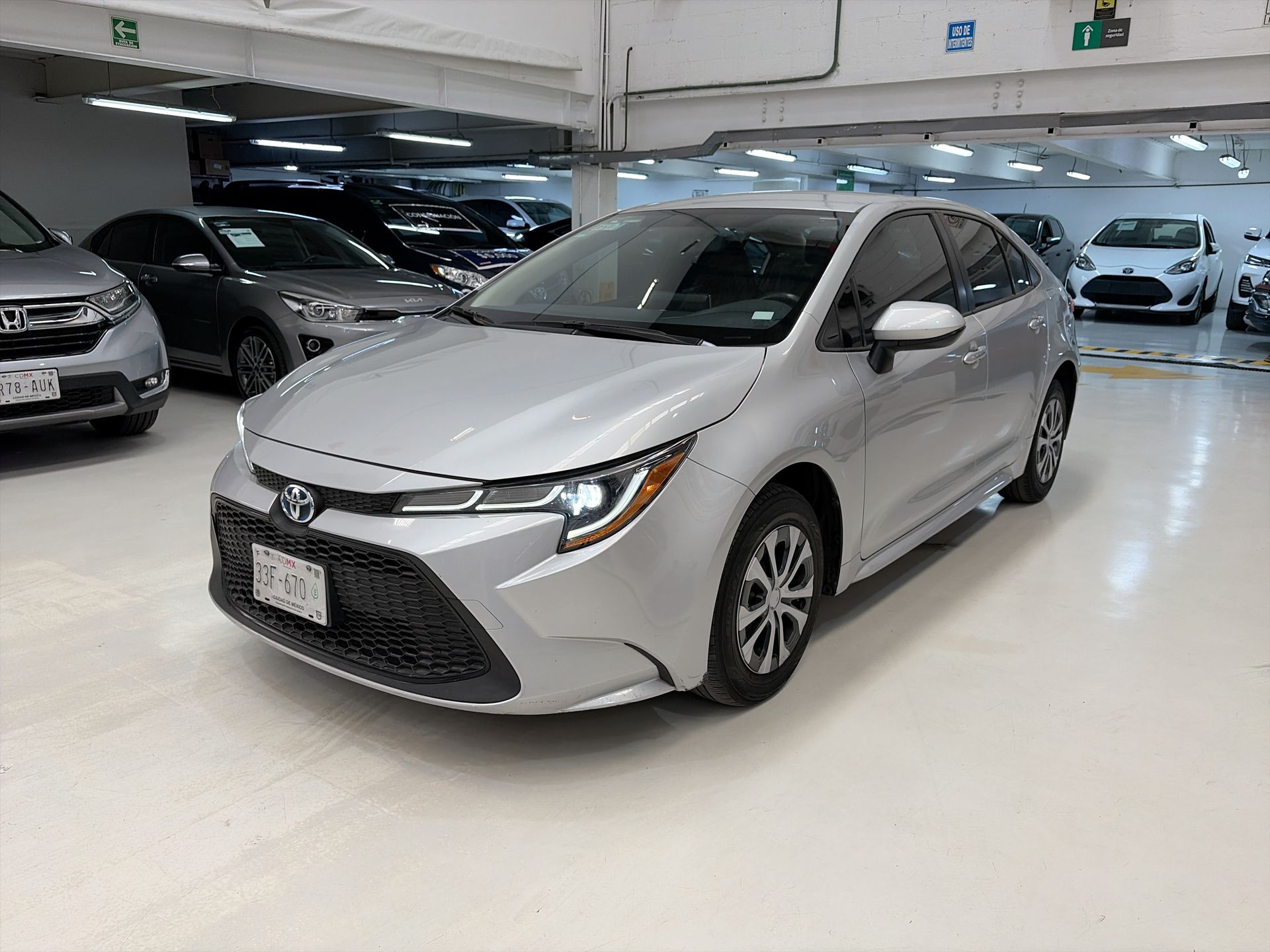 2022 Toyota COROLLA LE HV