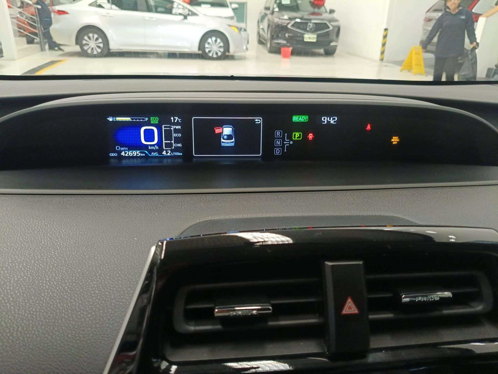 2021 Toyota PRIUS BASE BASE