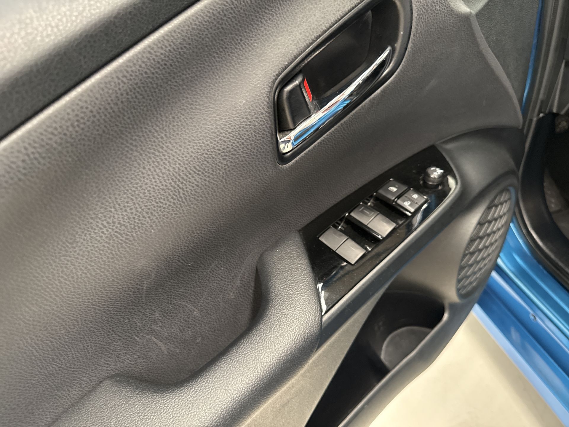 2019 Toyota PRIUS PREMIUM CVT