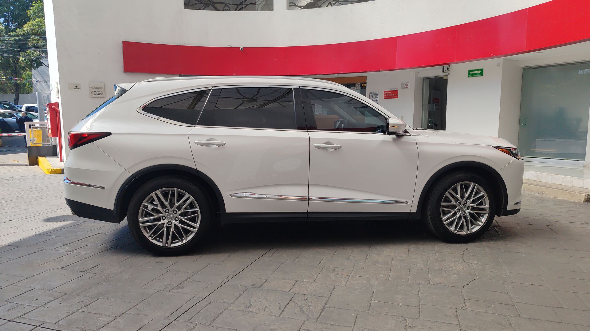 2023 Acura MDX ADVANCE