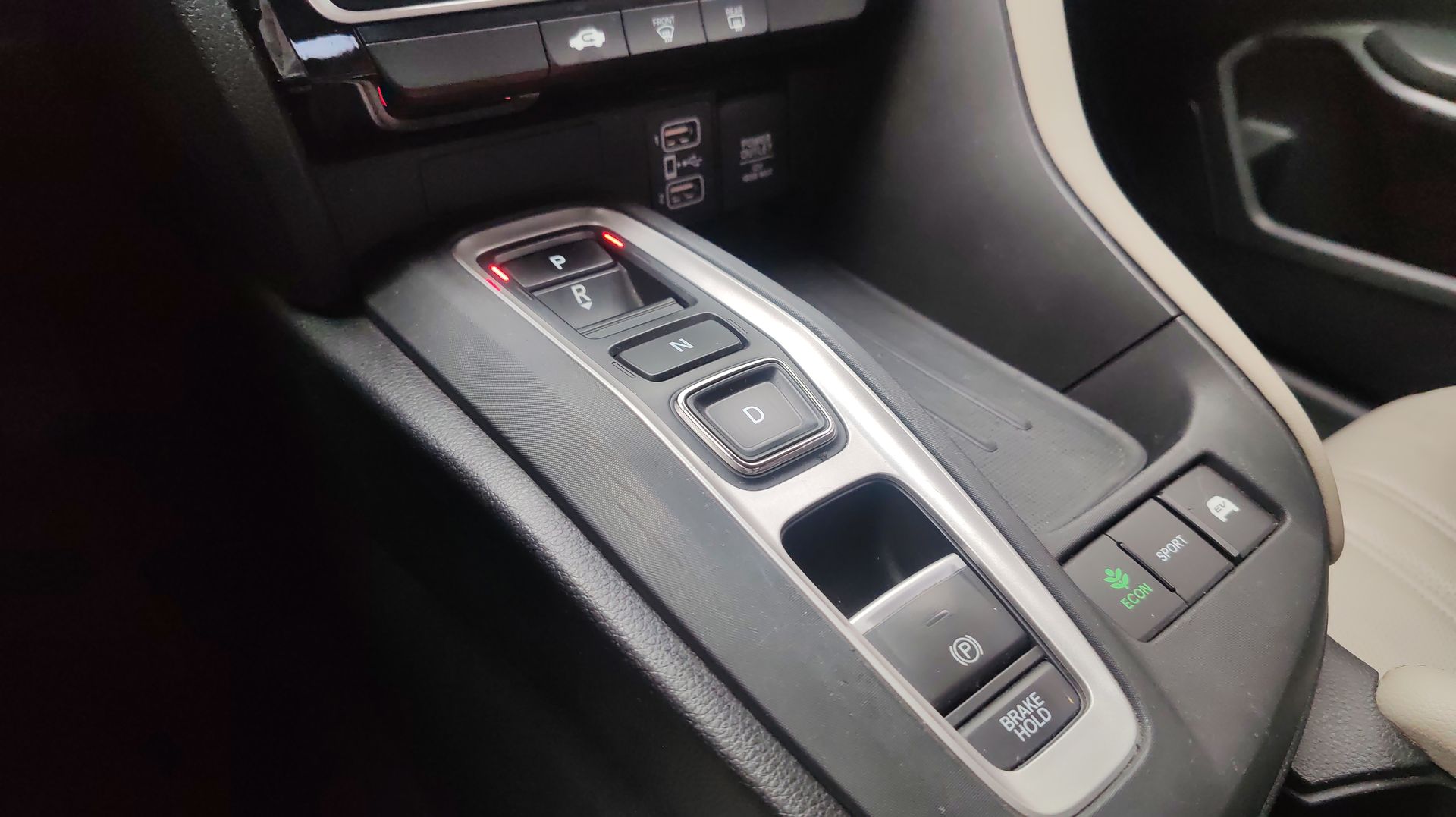 2020 Honda INSIGHT HYBRID