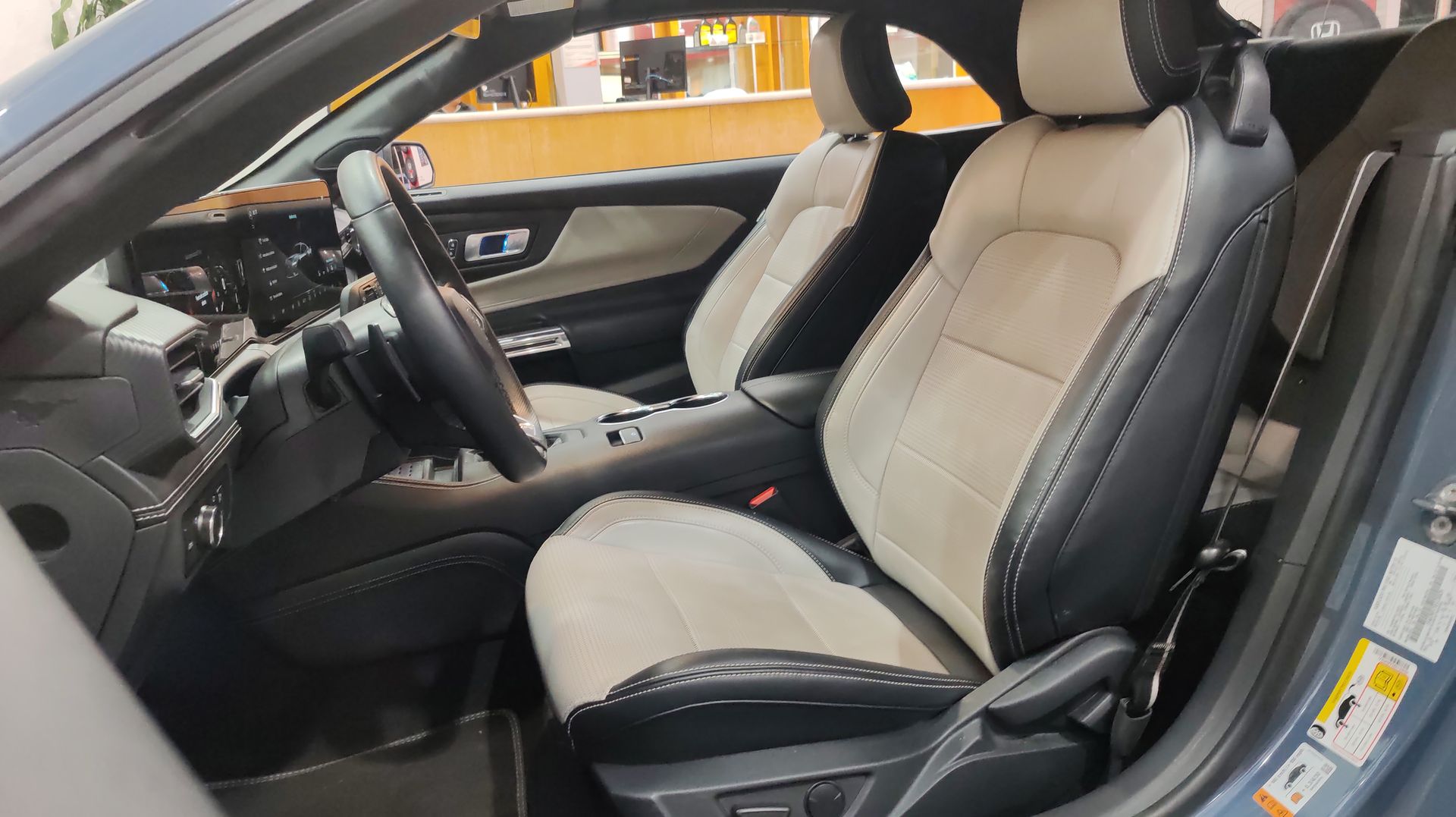 2024 Ford MUSTANG GT PREMIUM V8 AT CONVERTIBLE 5.0L