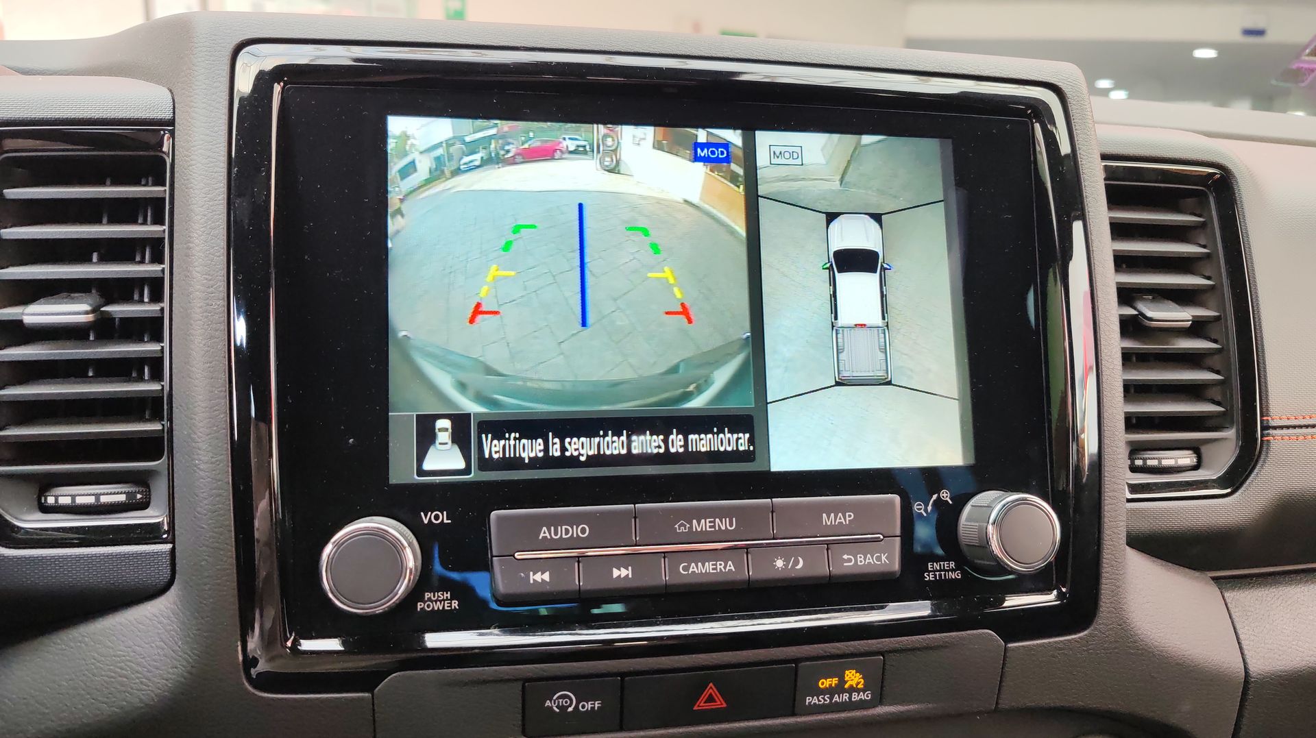 2024 Nissan FRONTIER V6 PRO-4X 24