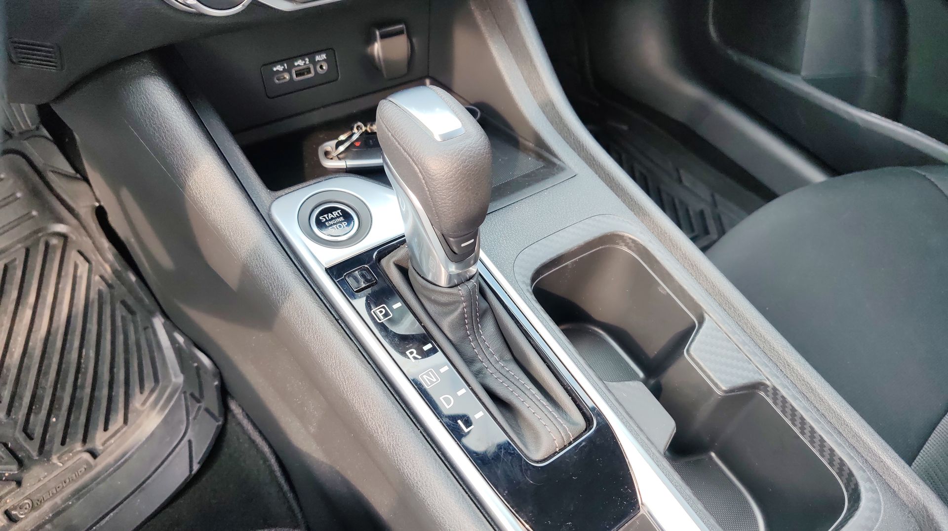 2025 Nissan SENTRA ADVANCE CVT 25