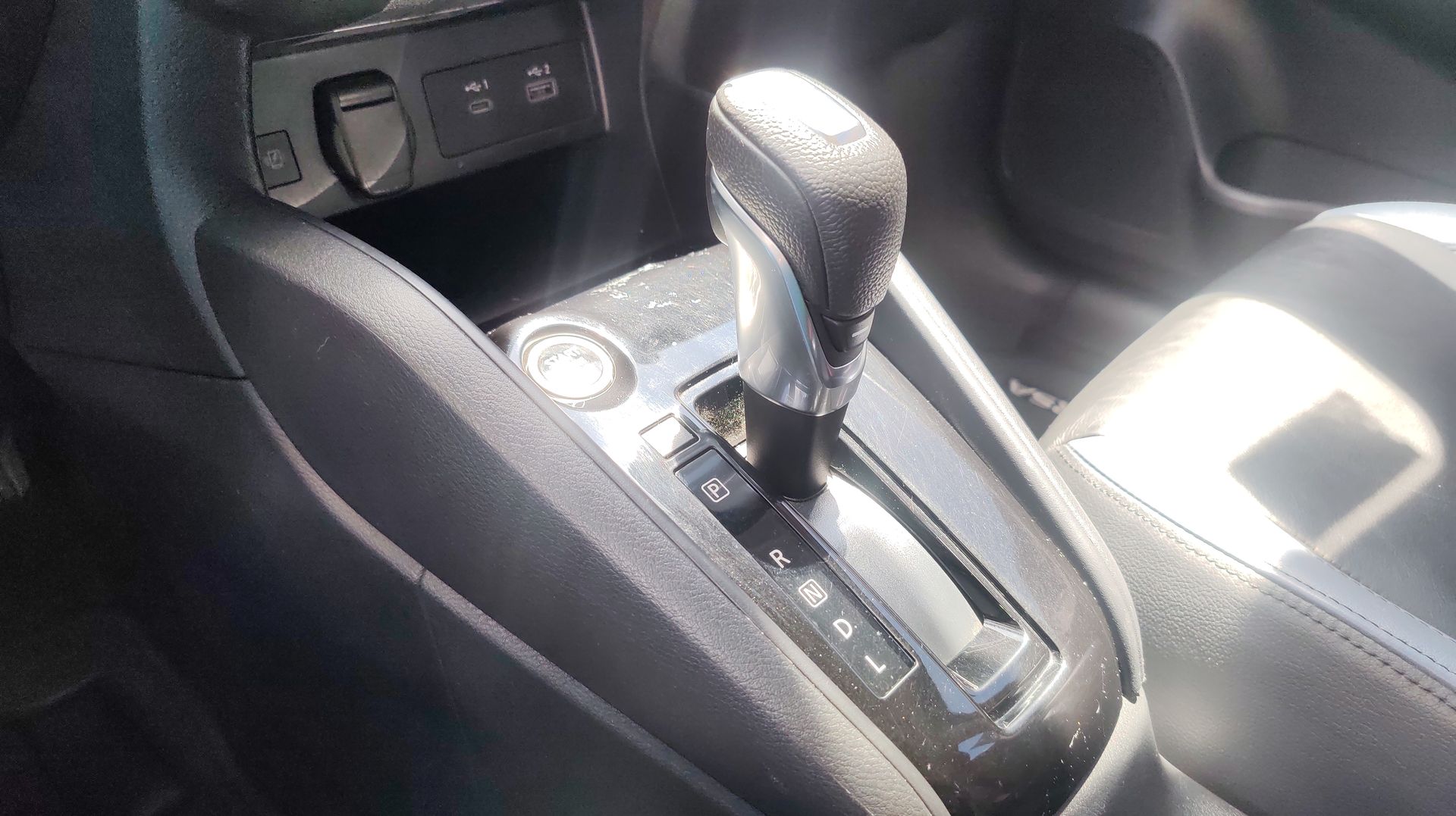 2024 Nissan VERSA EXCLUSIVE CVT 24