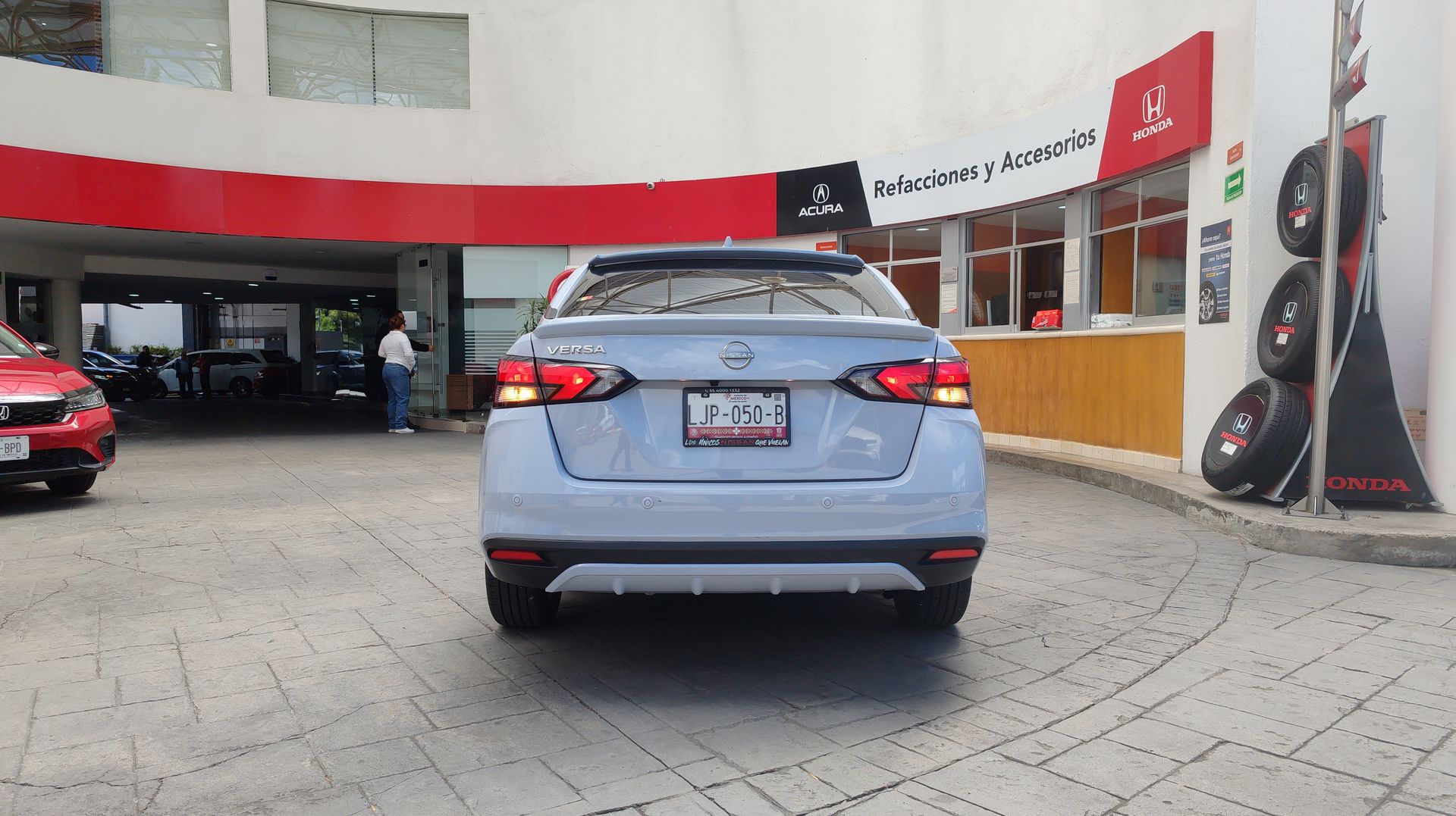 2024 Nissan VERSA EXCLUSIVE CVT 24