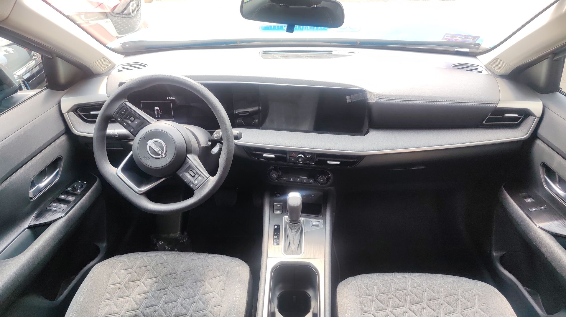 2026 Nissan KICKS ADVANCE CVT 26