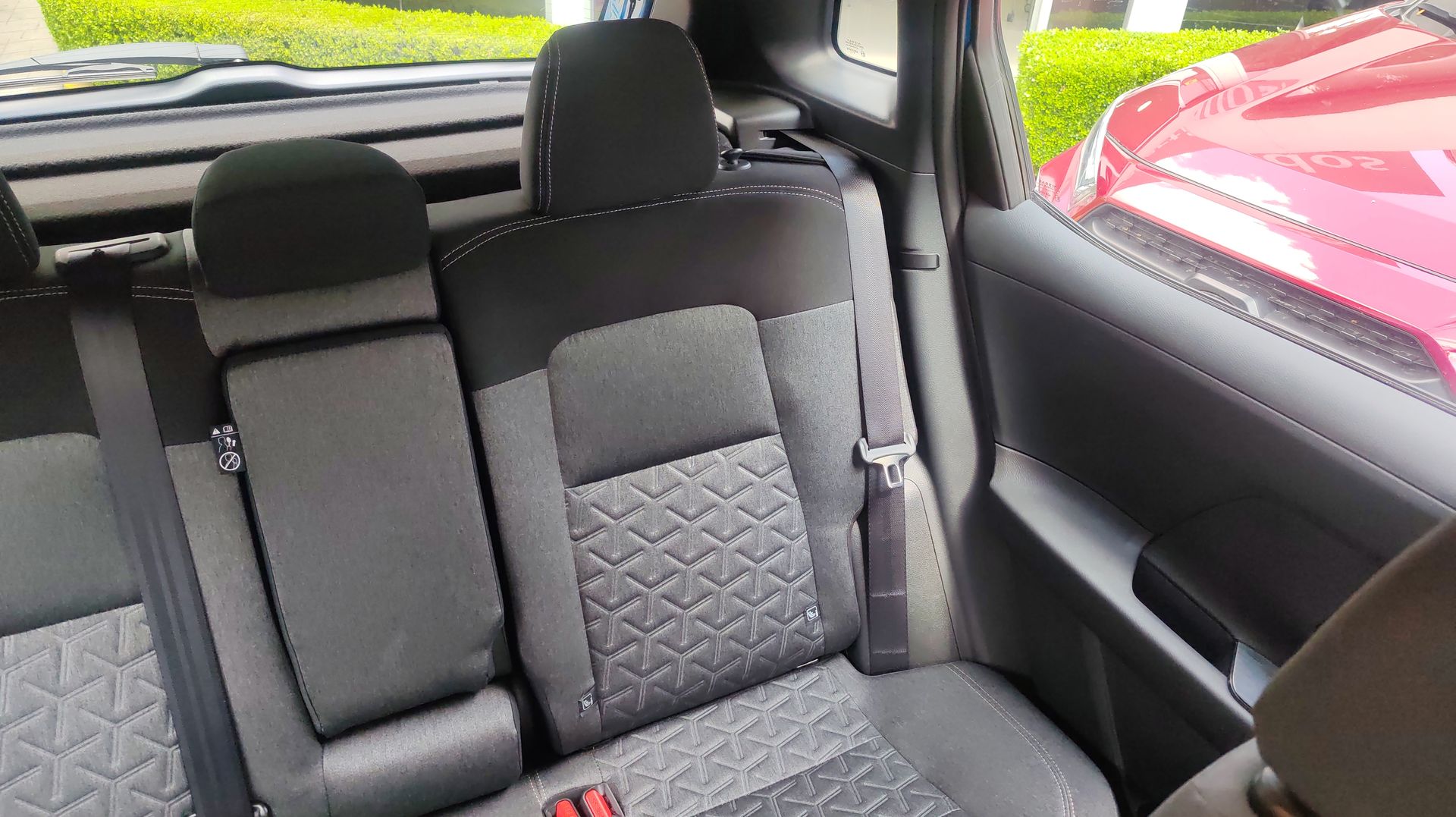 2026 Nissan KICKS ADVANCE CVT 26
