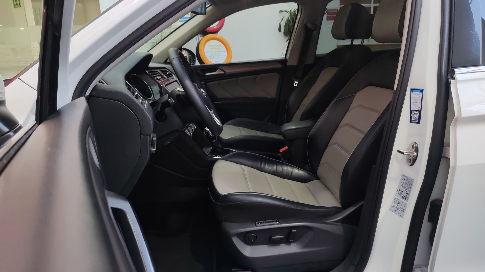 2019 Volkswagen TIGUAN TIGUAN COMFORTLINE