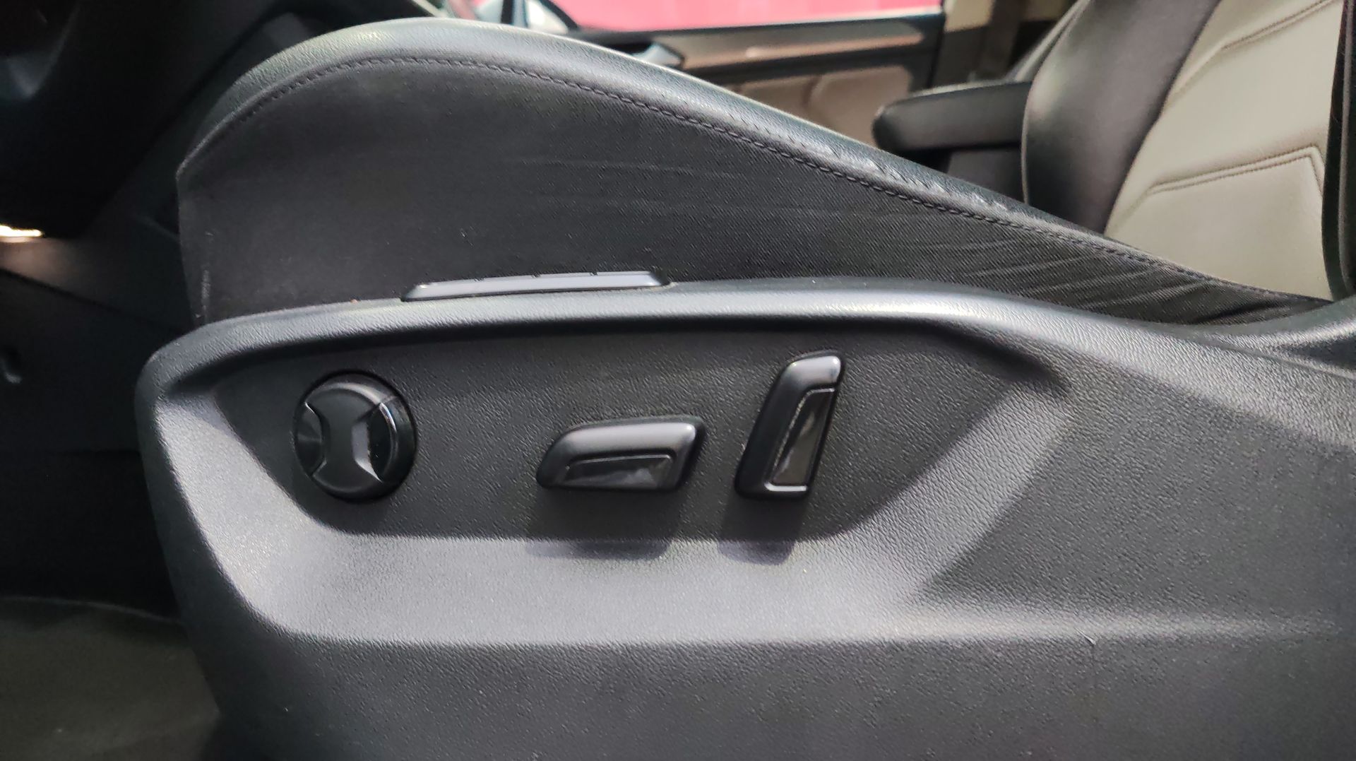 2019 Volkswagen TIGUAN TIGUAN COMFORTLINE