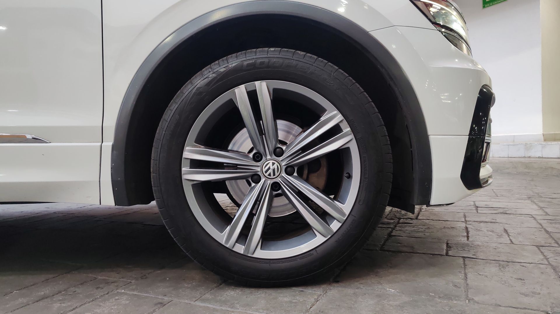 2019 Volkswagen TIGUAN TIGUAN COMFORTLINE
