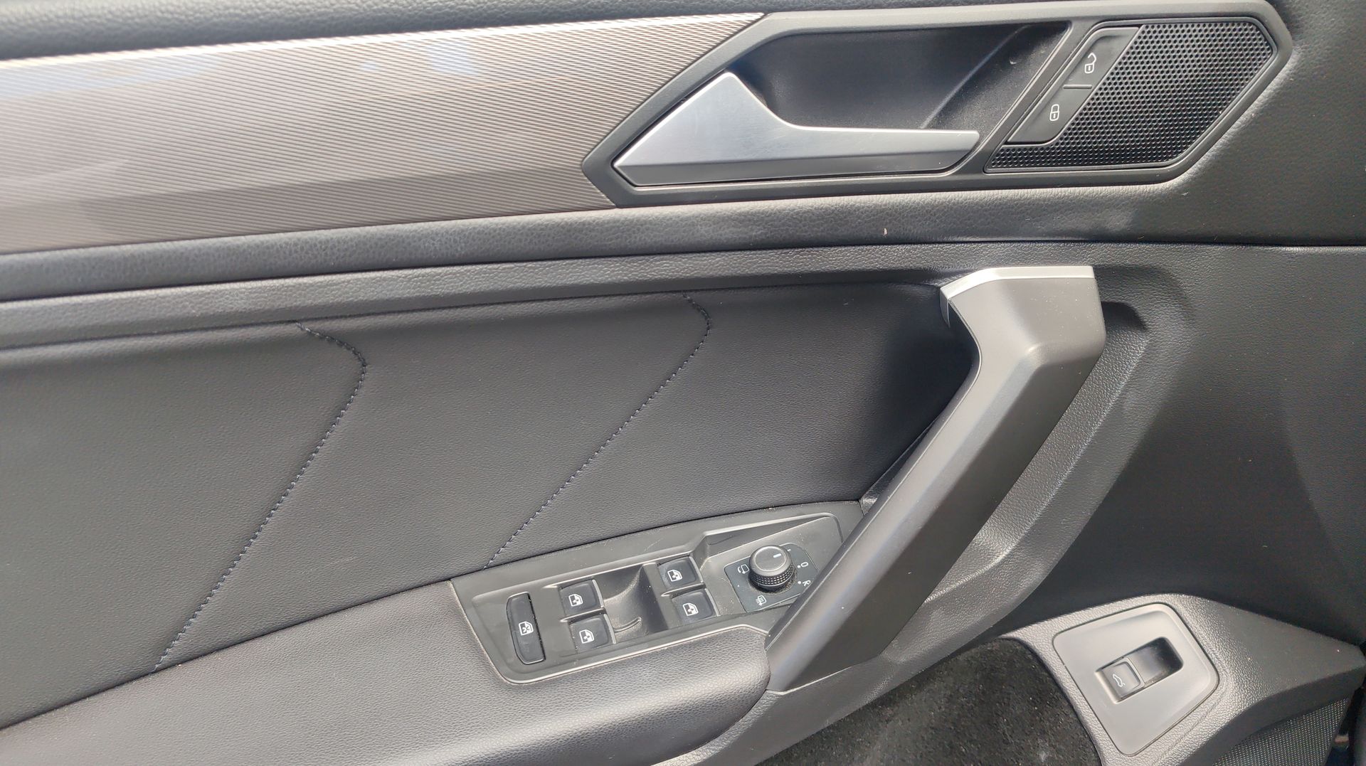 2024 Volkswagen TIGUAN R-LINE 1.4 LONG DRIVE