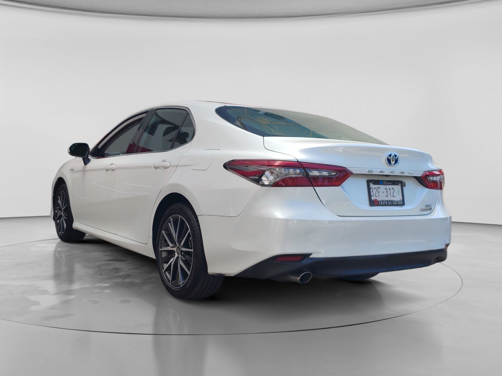2021 Toyota CAMRY XLE HV