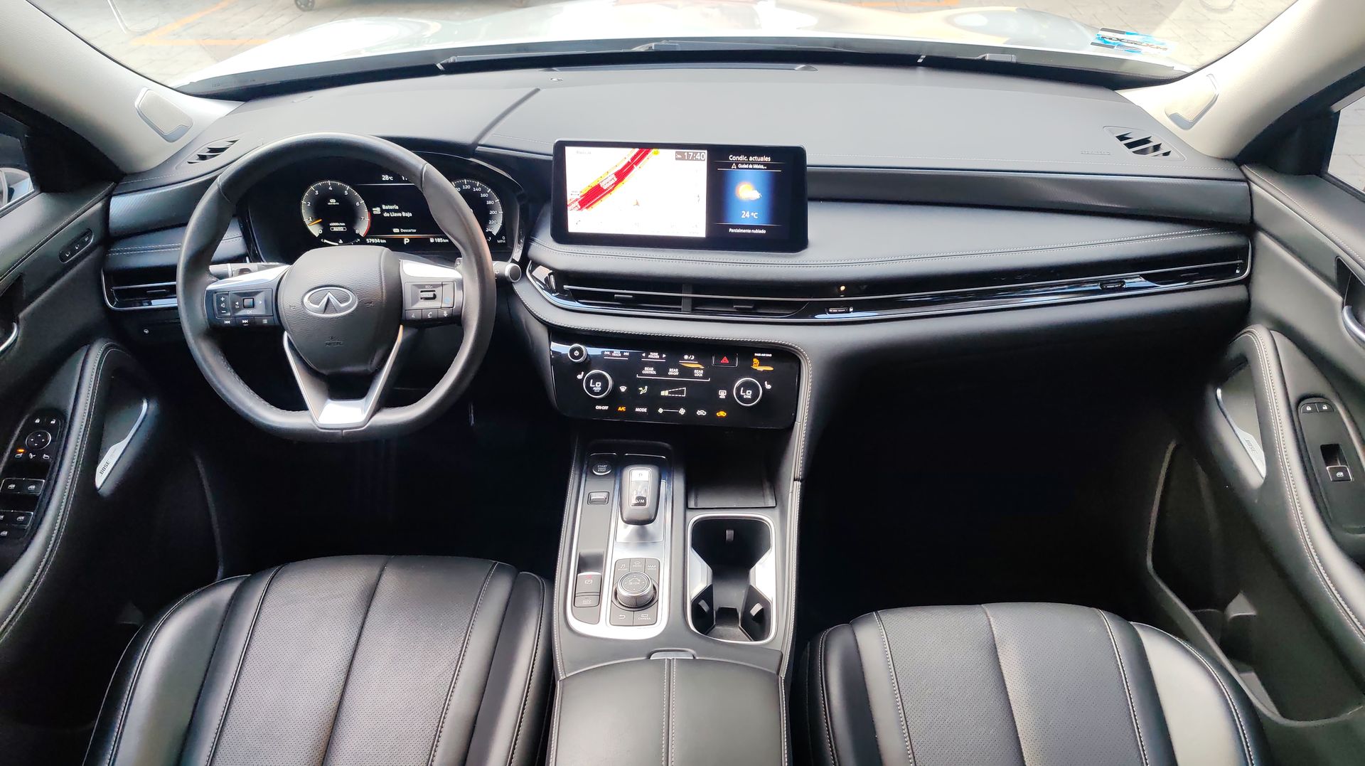 2023 INFINITI QX60 3.5L LUXE AWD 23