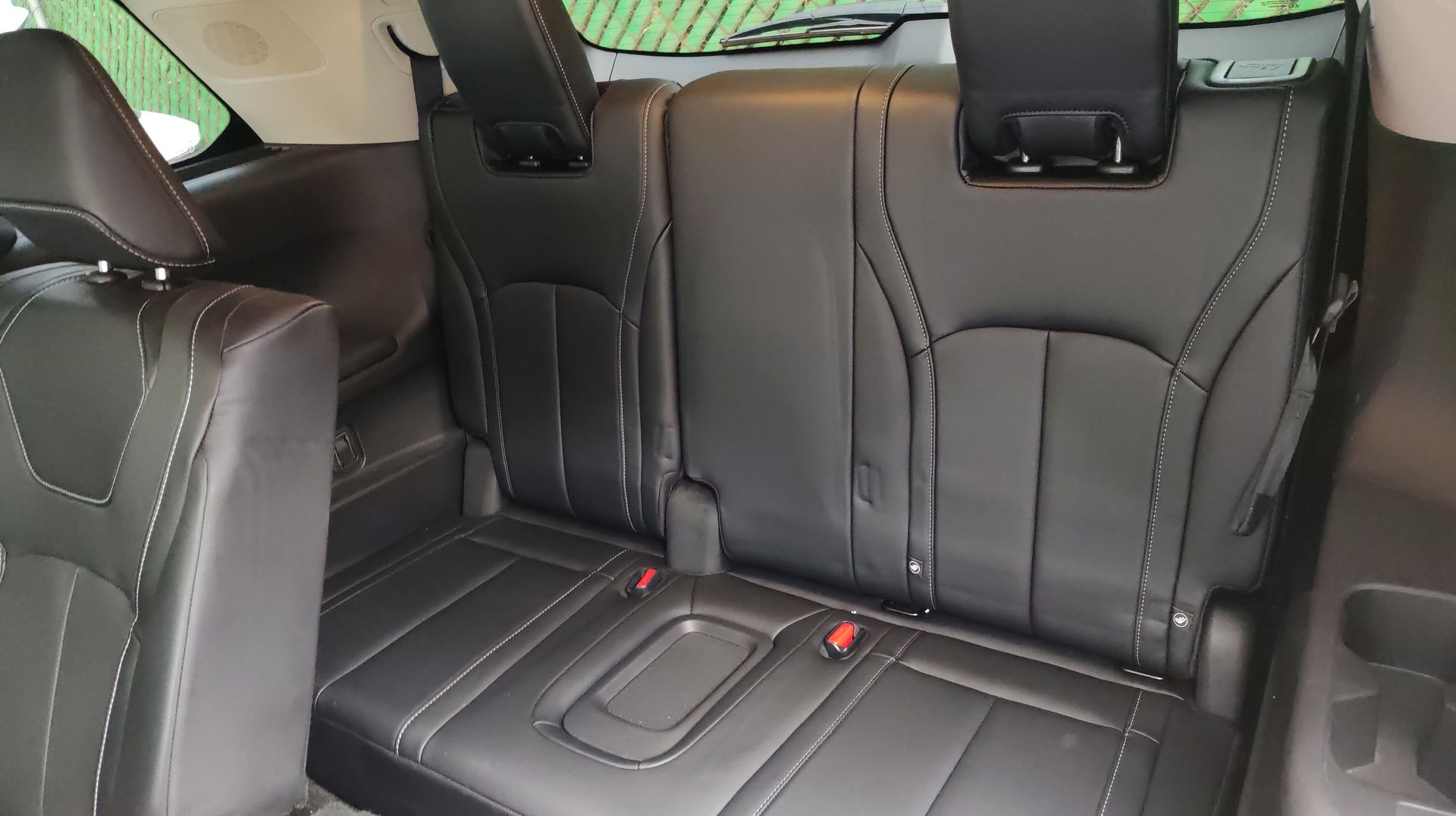 2023 INFINITI QX60 3.5L LUXE AWD 23