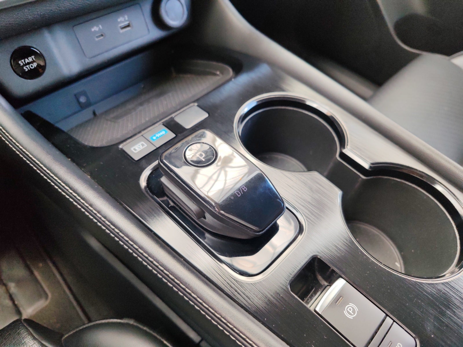 2023 Nissan X-TRAIL EXCLUSIVE E-POWER