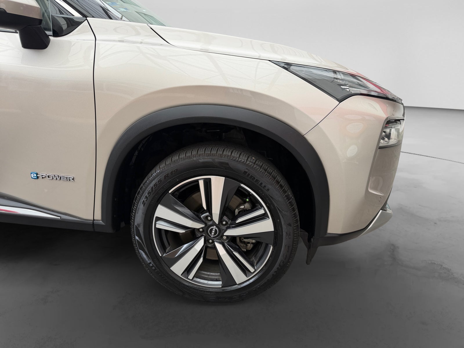 2023 Nissan X-TRAIL PLATINUM E-POWER 2 ROW 23
