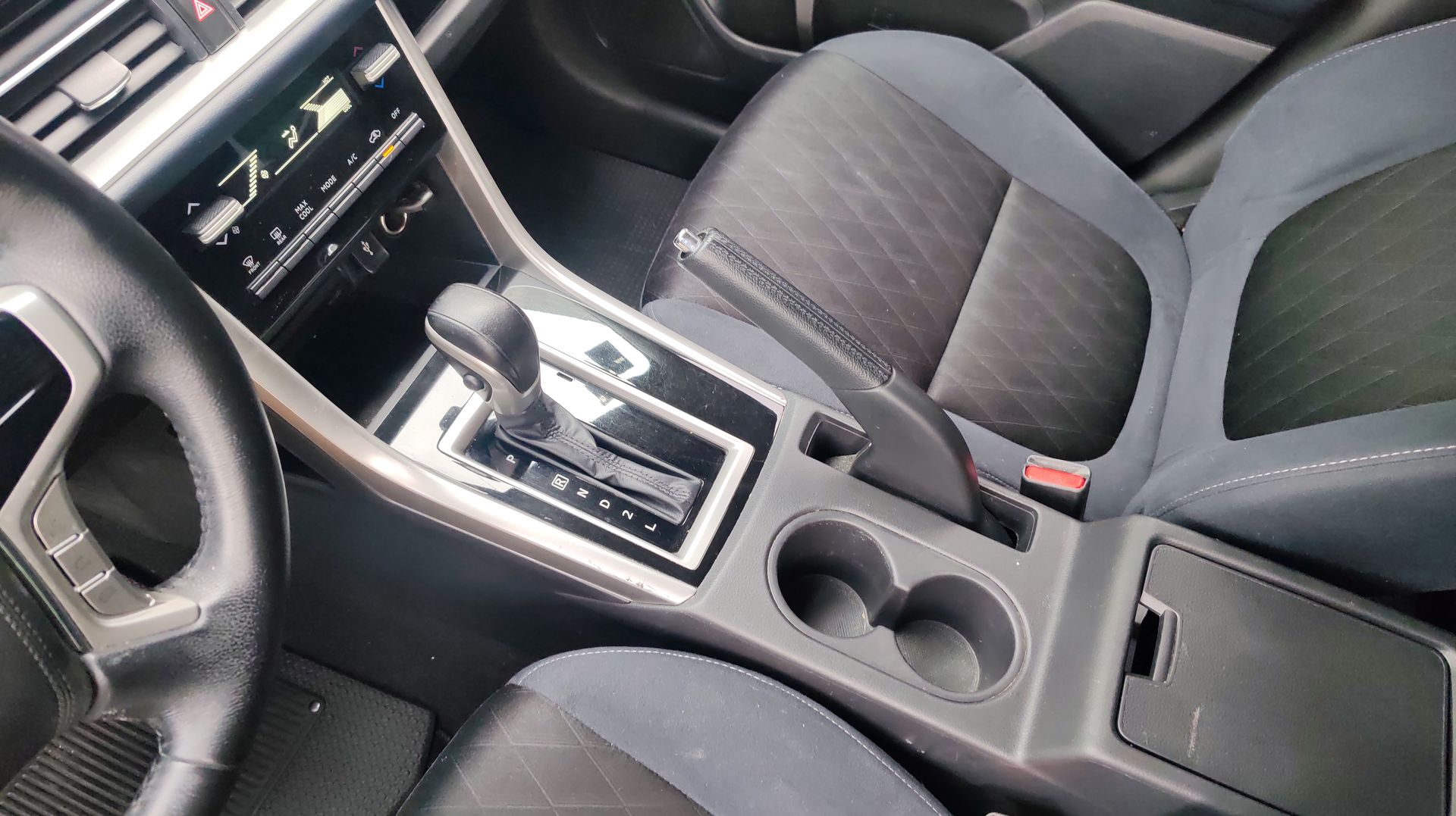 2024 Mitsubishi XPANDER CROSS LIMITED CROSS