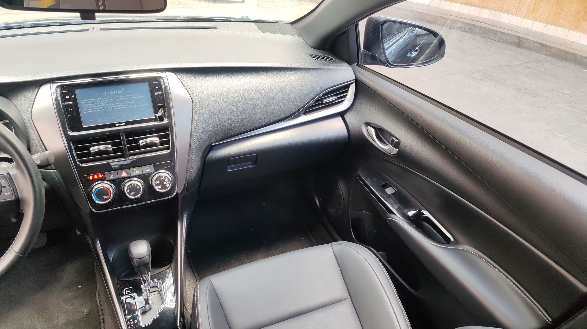 2024 Toyota YARIS S CVT