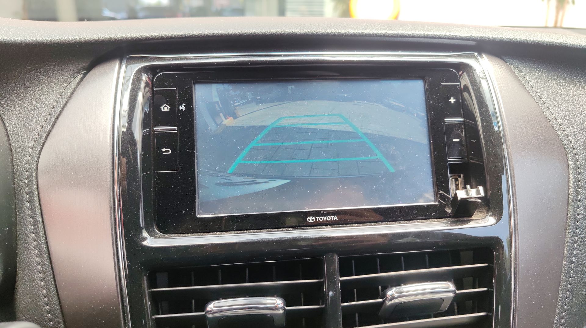 2024 Toyota YARIS S CVT