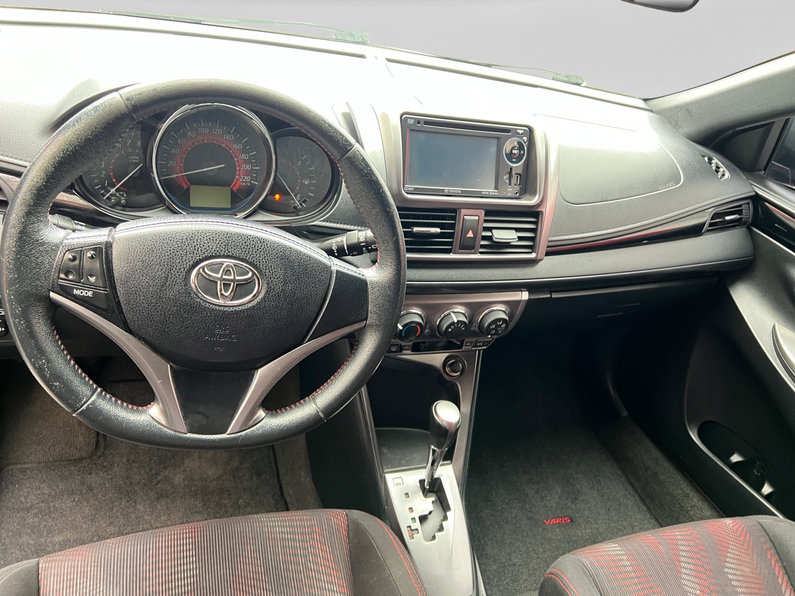 2017 Toyota YARIS YARIS 4 GASOLINA 5P
