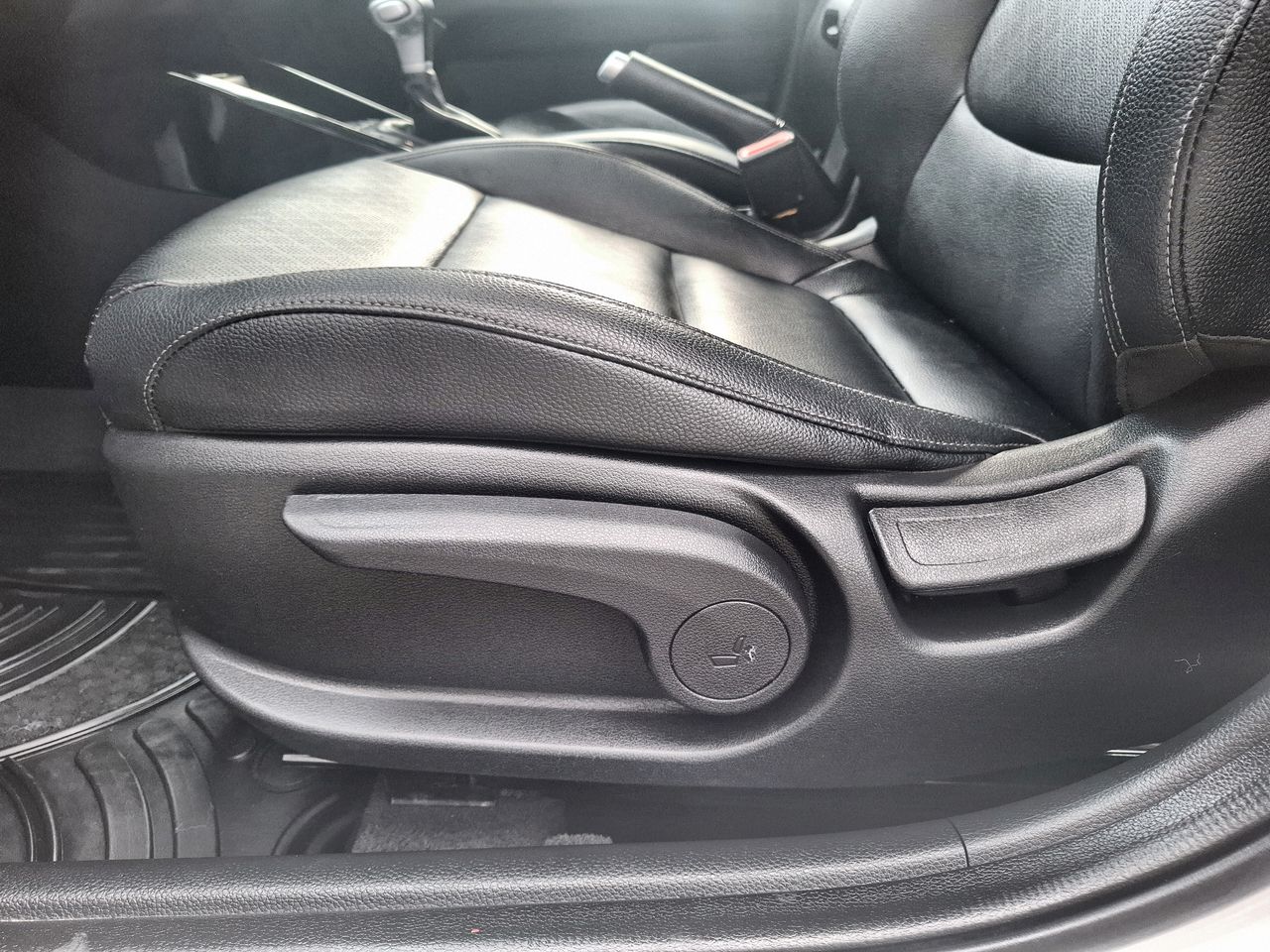 2023 Kia RIO NEW KIA RIO 1.6L EX PACK A/T HB