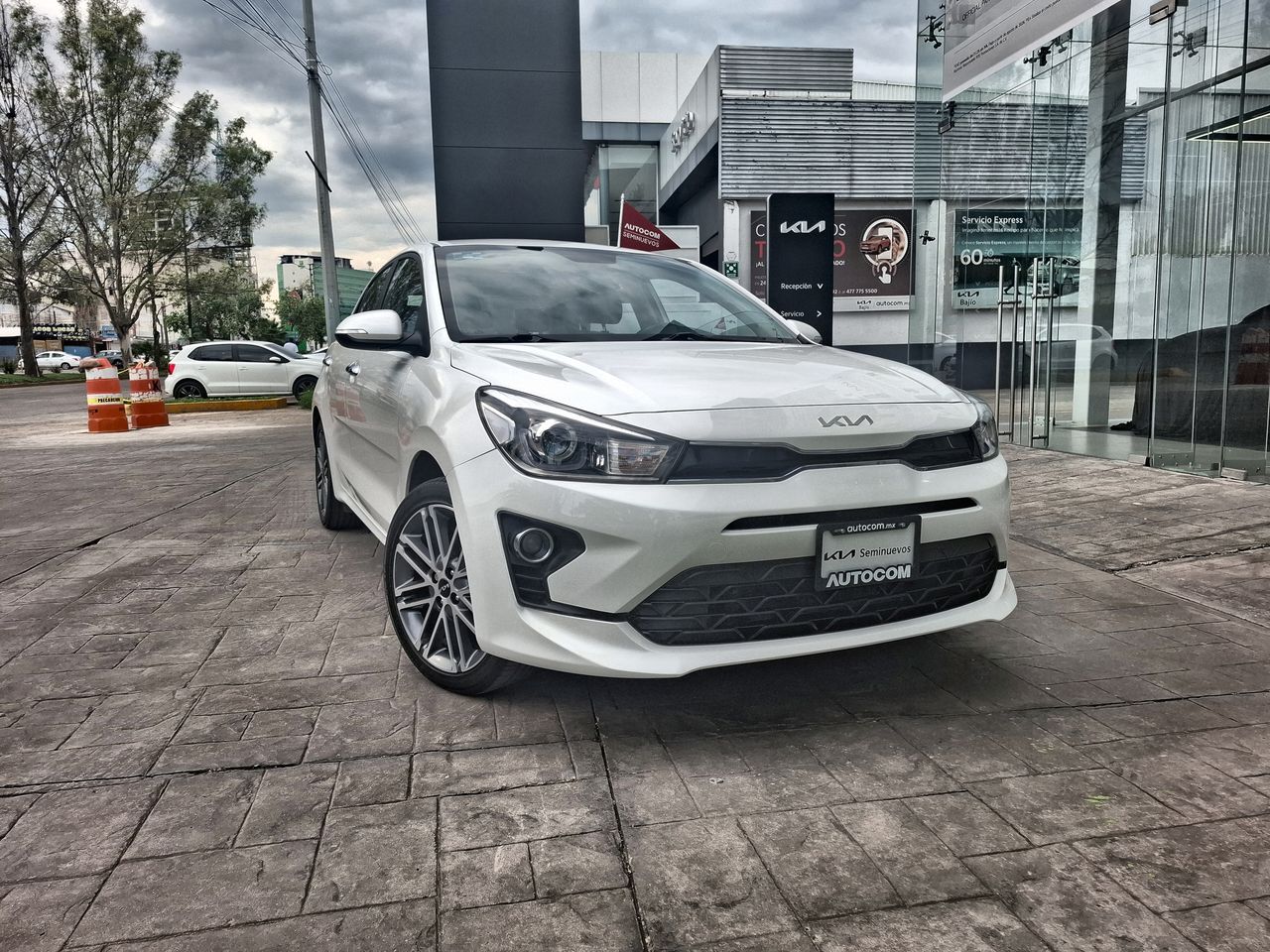 2023 Kia RIO NEW KIA RIO 1.6L EX PACK A/T HB