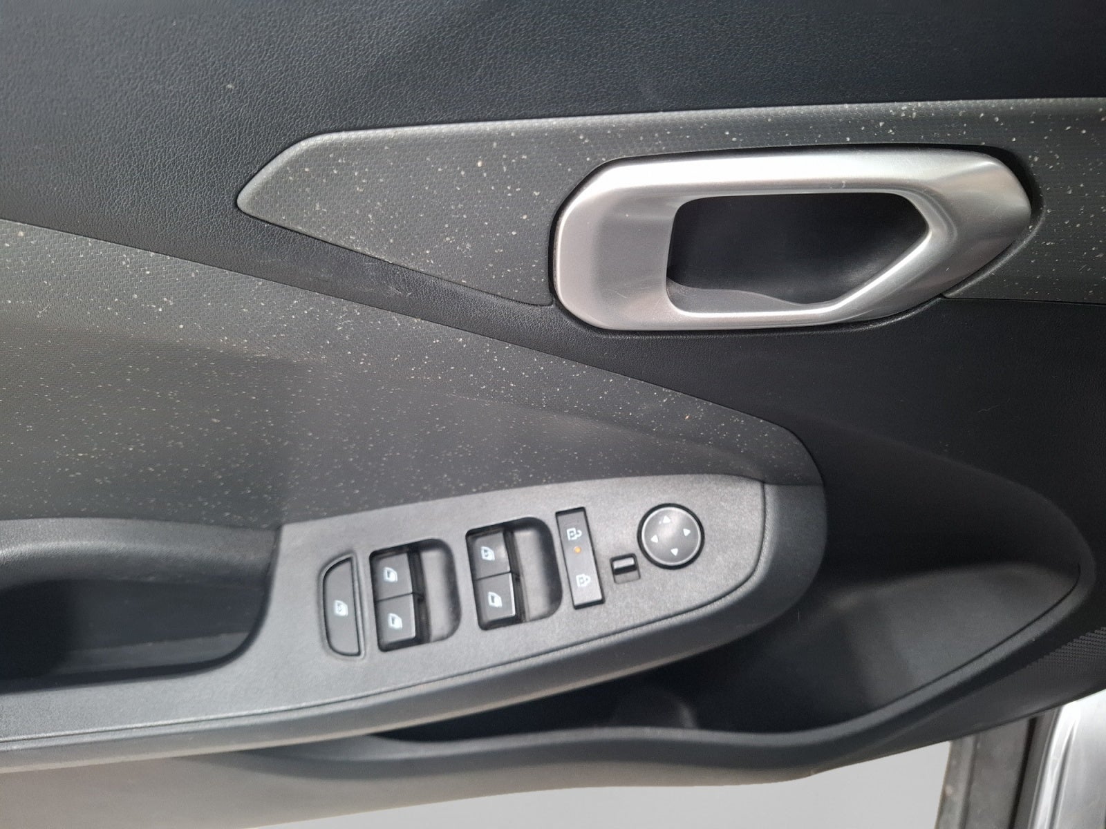 2024 Kia K3 LX AT