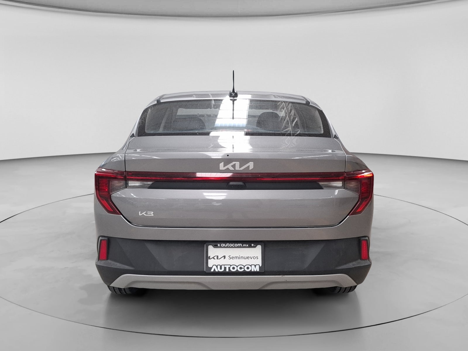 2024 Kia K3 LX AT