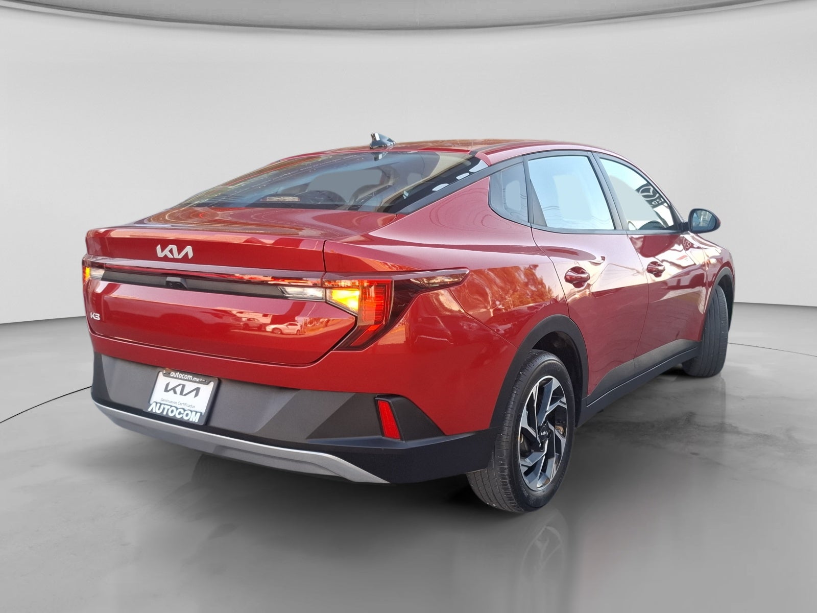 2025 Kia K3 EX AT